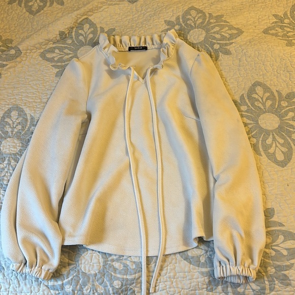 SHEIN blouse - Picture 2 of 7